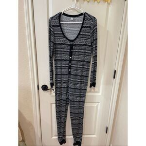 Old Navy Women’s Onesie size Medium